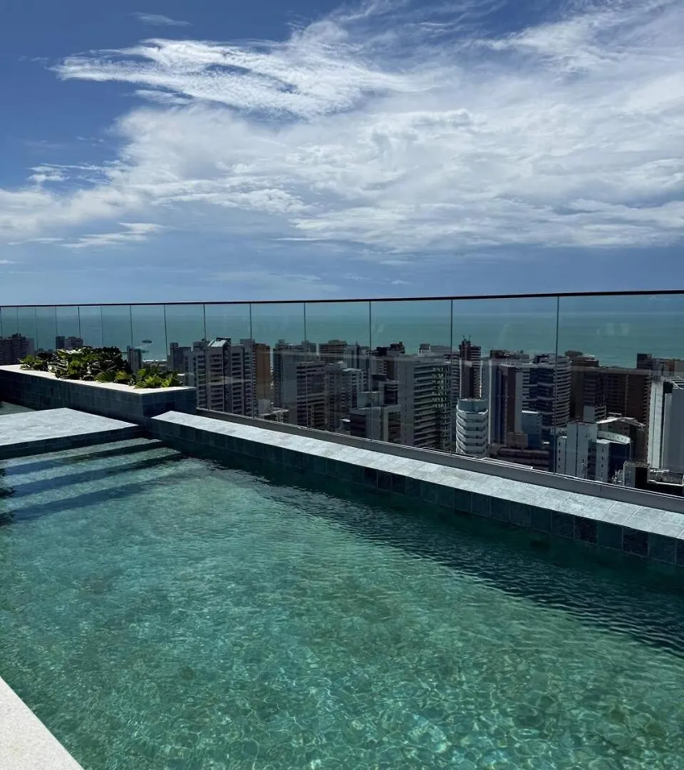 Beach Class Meireles Condominium 福塔雷萨 公寓