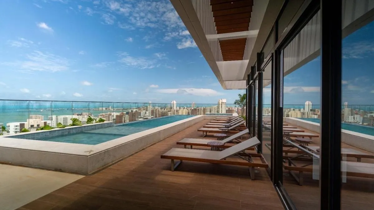 Beach Class Meireles Condominium 福塔雷萨 公寓