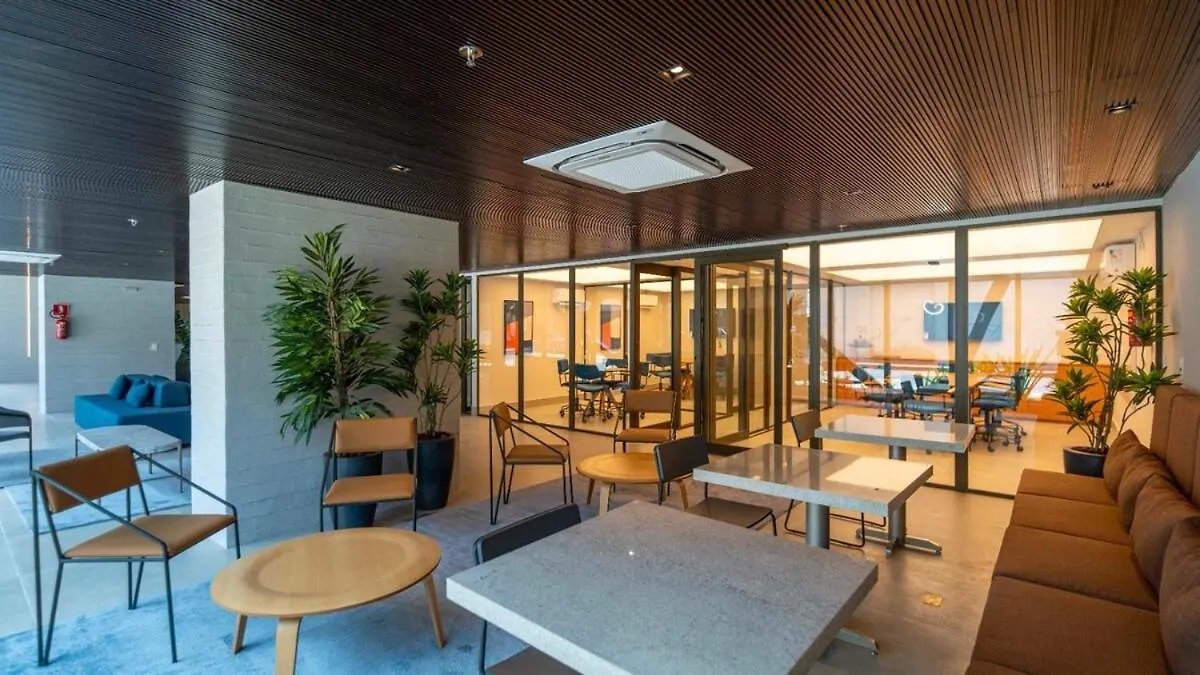 Beach Class Meireles Condominium 福塔雷萨